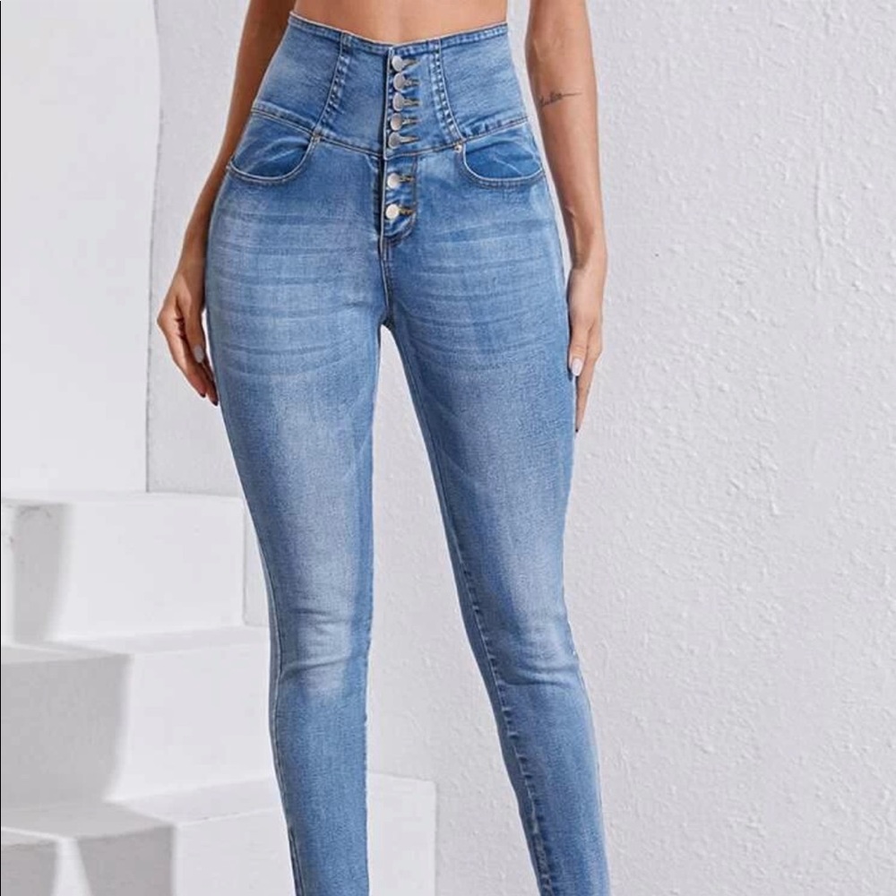 Never worn